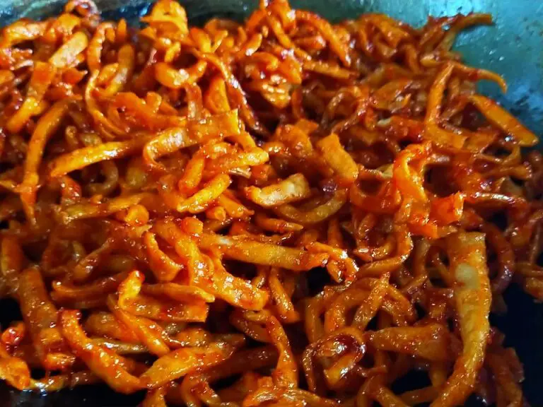 kuih gunting sira pedas