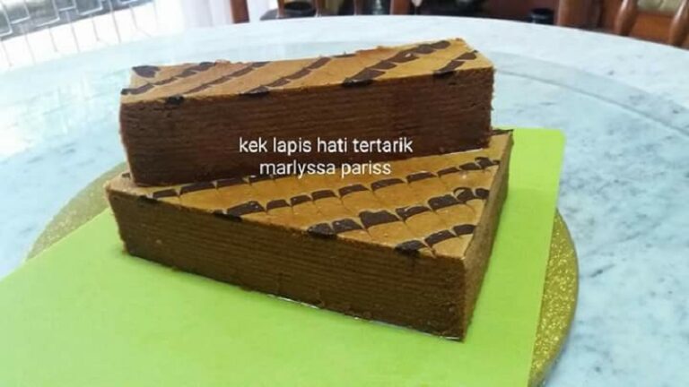 kek lapis teh tarik