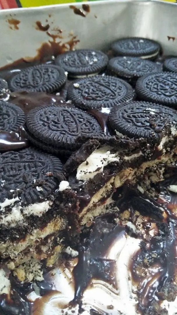 kek batik oreo