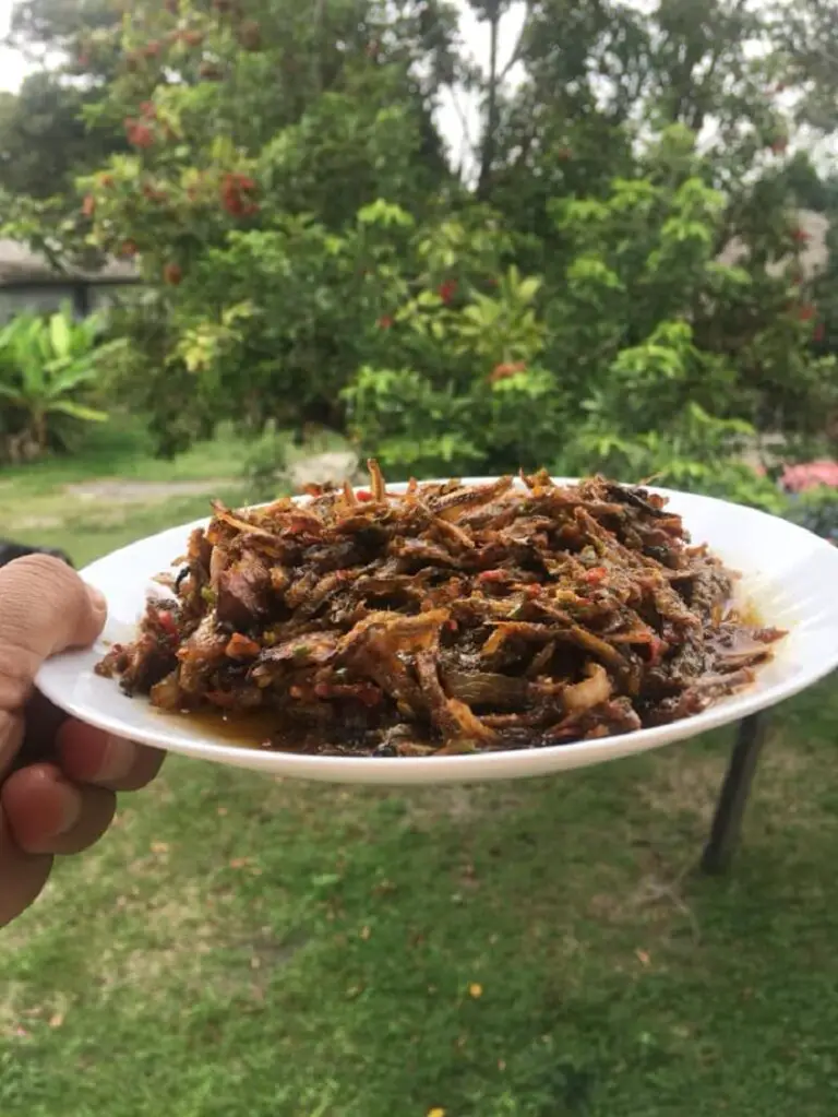 ikan-bilis-goreng-cili-api