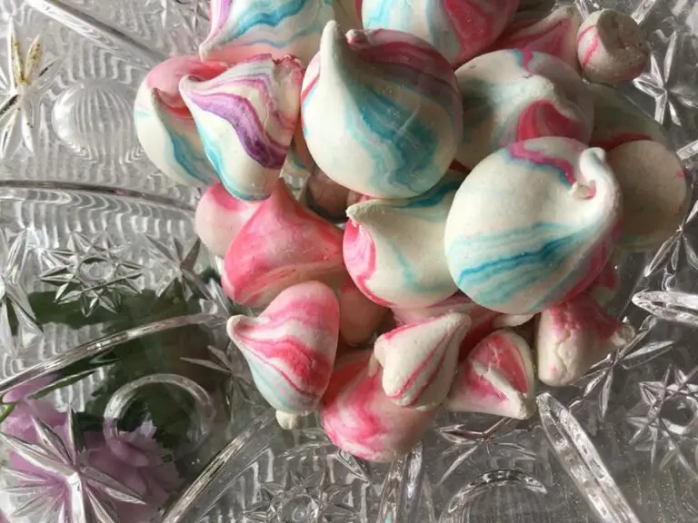 Resepi Meringue Kisses (Pakai Dua Bahan Sahaja)