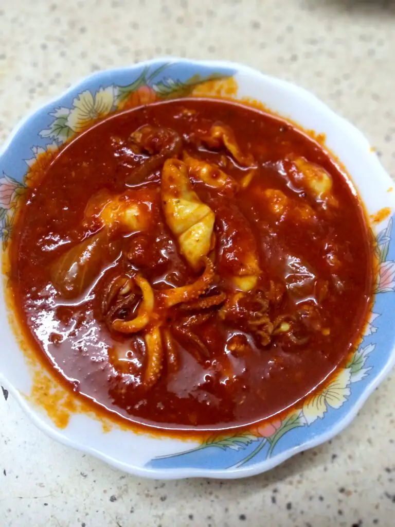 Resepi Sambal Tumis Sotong ( Yang Mudah Dan Cepat)