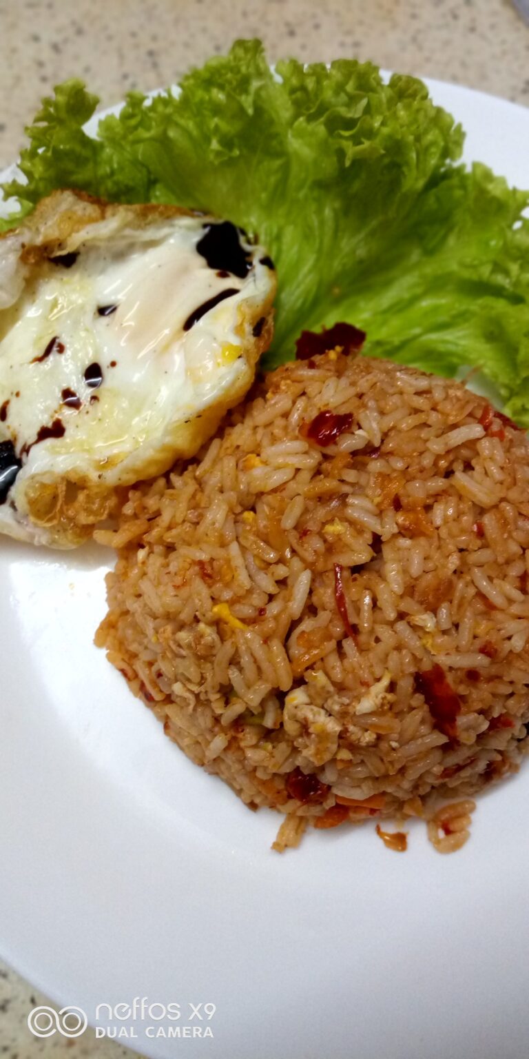 Resepi Nasi Goreng Cili Kering ( Ringkas Dan Sedap)