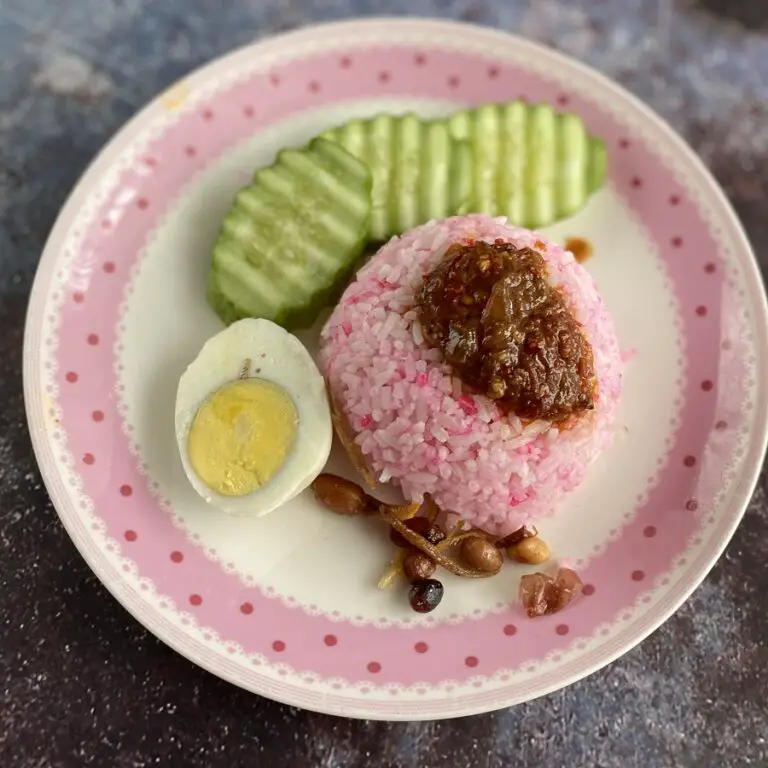 Resepi Nasi Lemak Strawberi Lain Macam Sedapnya