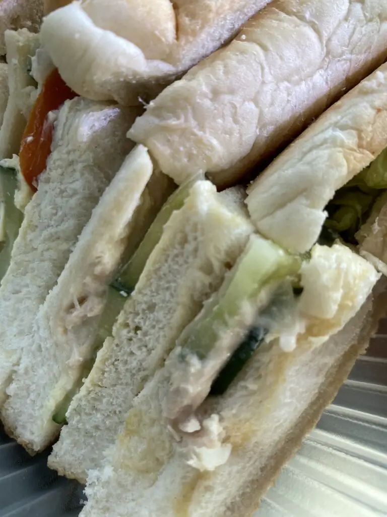 Resepi Sandwich Tuna Original Berdesup Siap