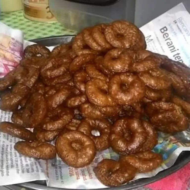 Resepi Kuih Peneram Guna Bahan Mudah Nak Buat