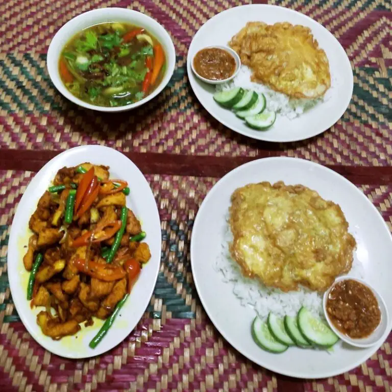 Resepi Ayam Goreng Kunyit Mudah dan Mengenyangkan