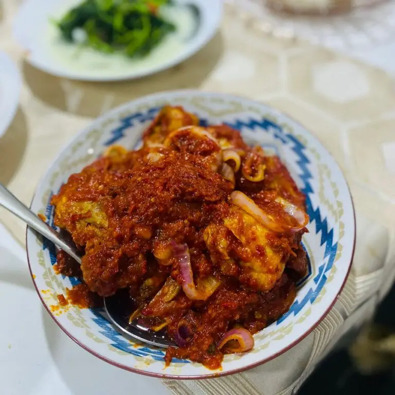 Resepi Sambal Tumis Ayam Jarang-jarang Dibuat Tapi Sedap