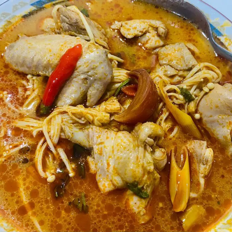 Resepi Tomyam Ayam Ala Johny Guna Pes Istimewa