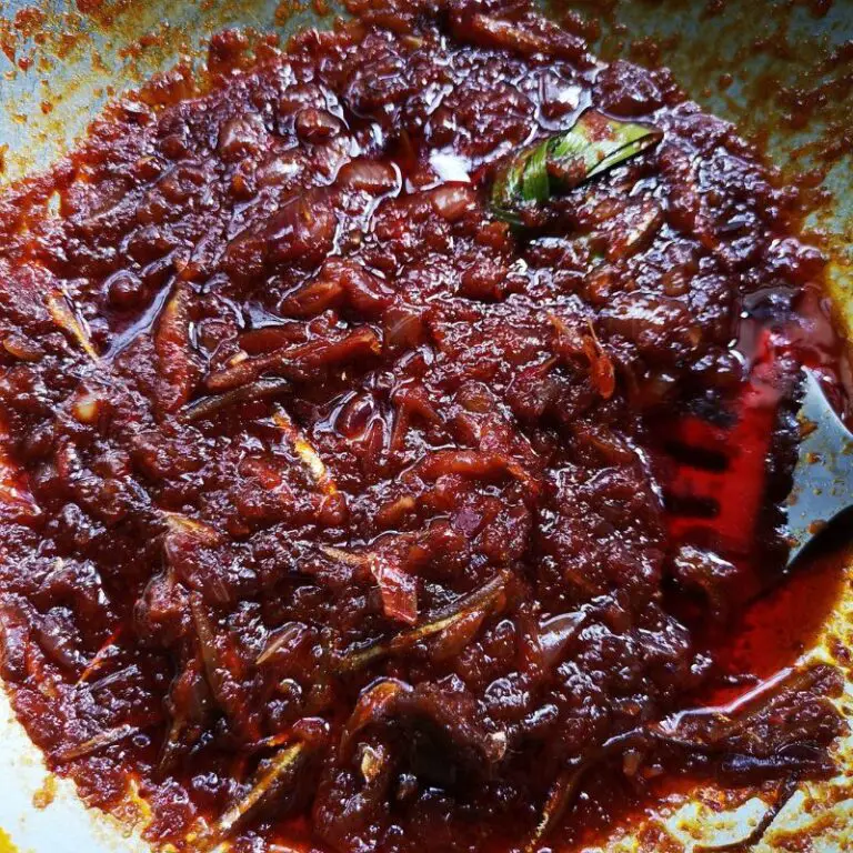 Koleksi Resepi Sambal Ikan Bilis Rasa Pedas dan Manis